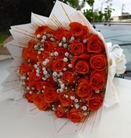 Mini orange flower bouquet